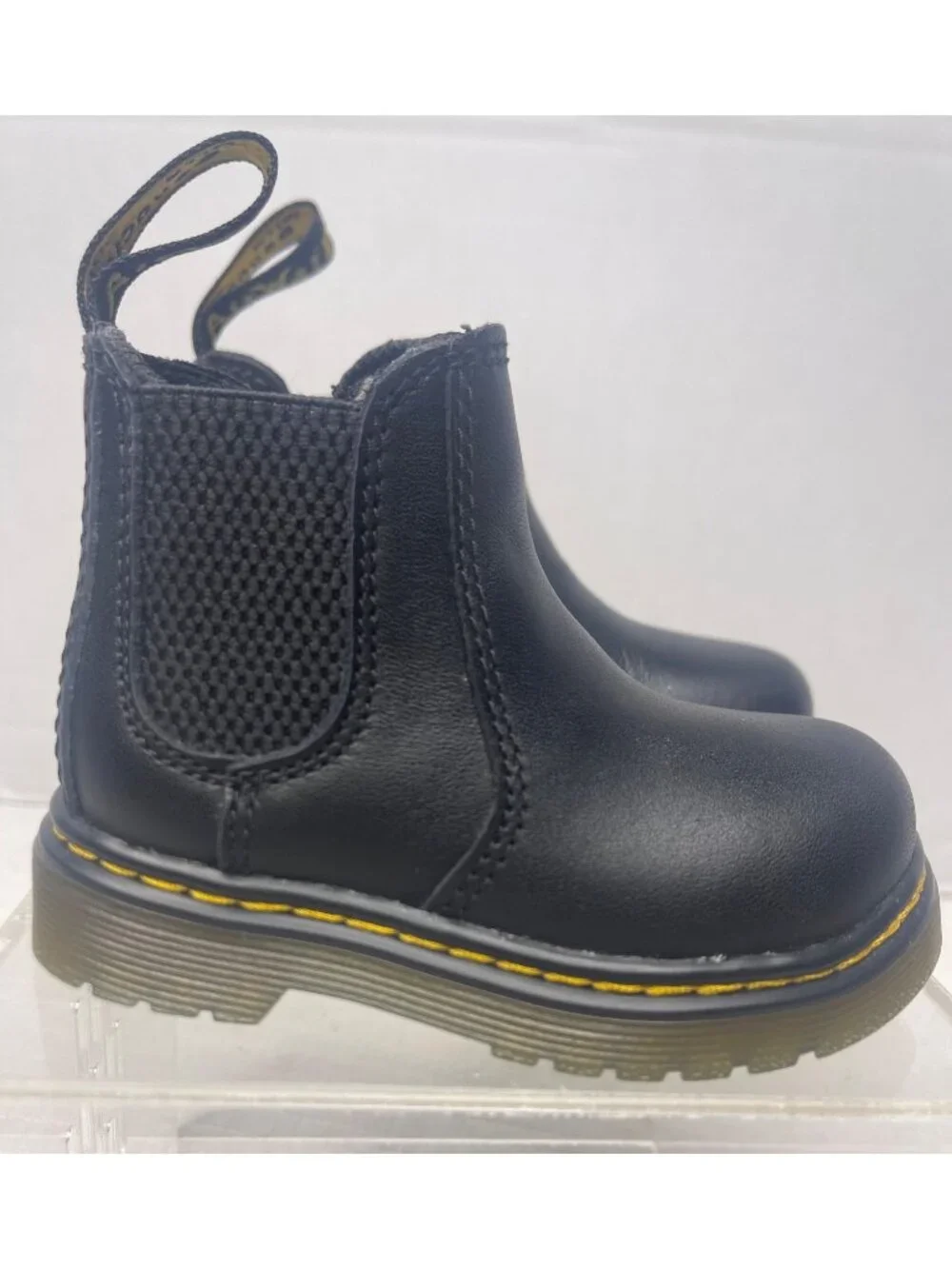 Dr. Marten's Toddler 2976 Chelsea Black Leather Boot SZ 6 Unisex Classic Durable